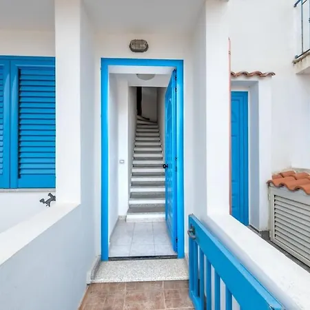 Tatil Evi Blue Pearl Apartment In Calasetta Calasetta
