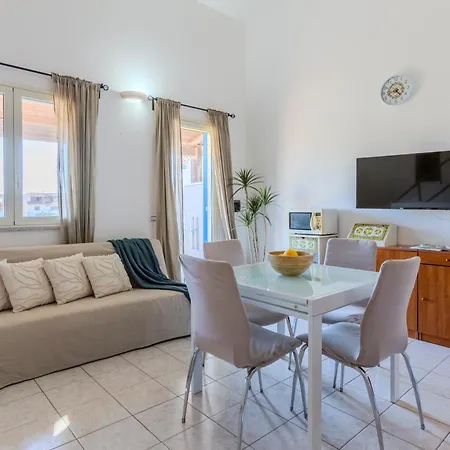 Apartmán Sottotorre Home: 8 Min Walk To The